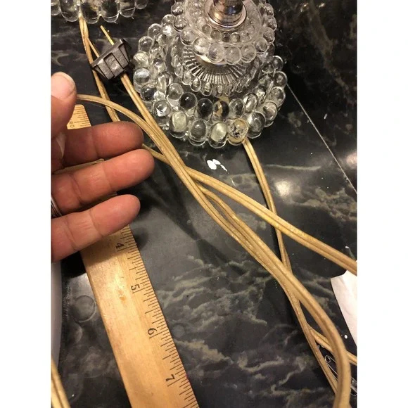 Vintage glass bubble style lamps 10"  (2) - Picture 5 of 6